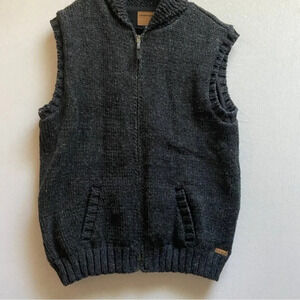 Men's Charcoal Gray Knitted Vest